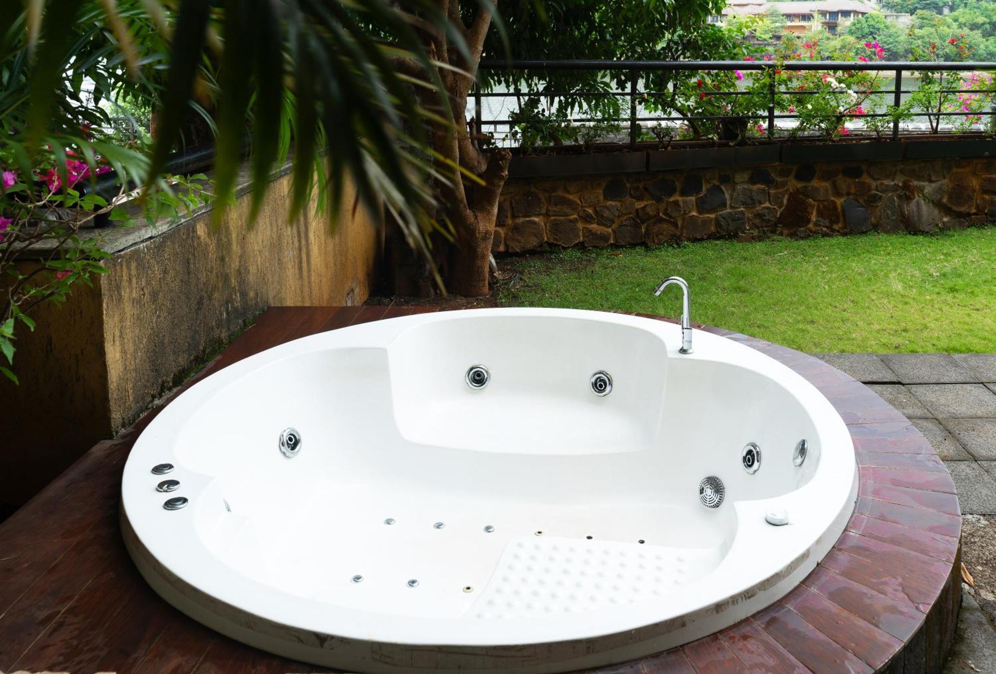 Lavasa Holiday Home Екстериор снимка