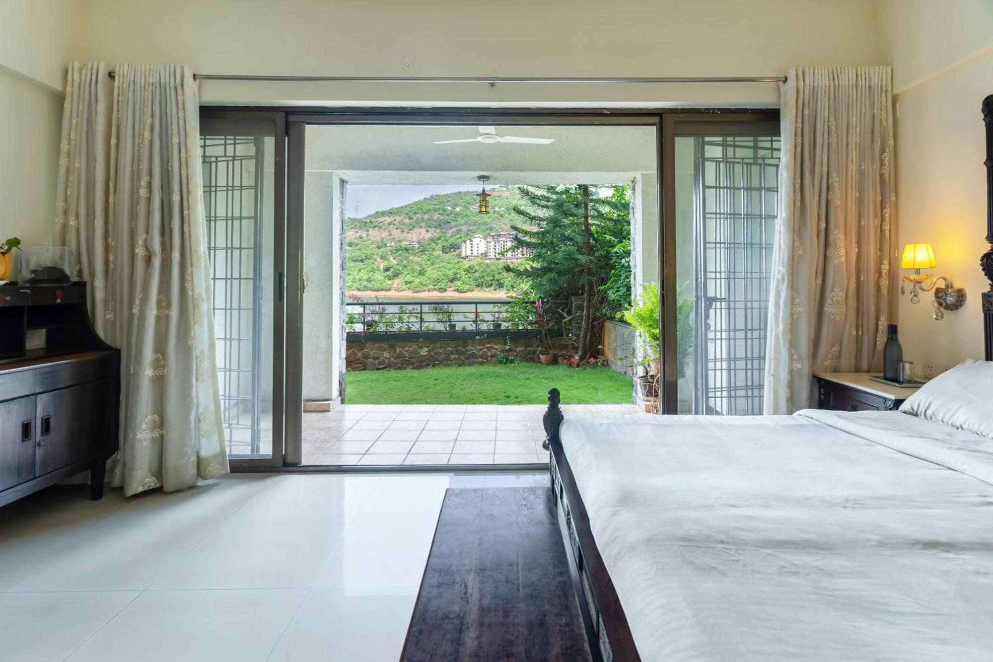 Lavasa Holiday Home Екстериор снимка