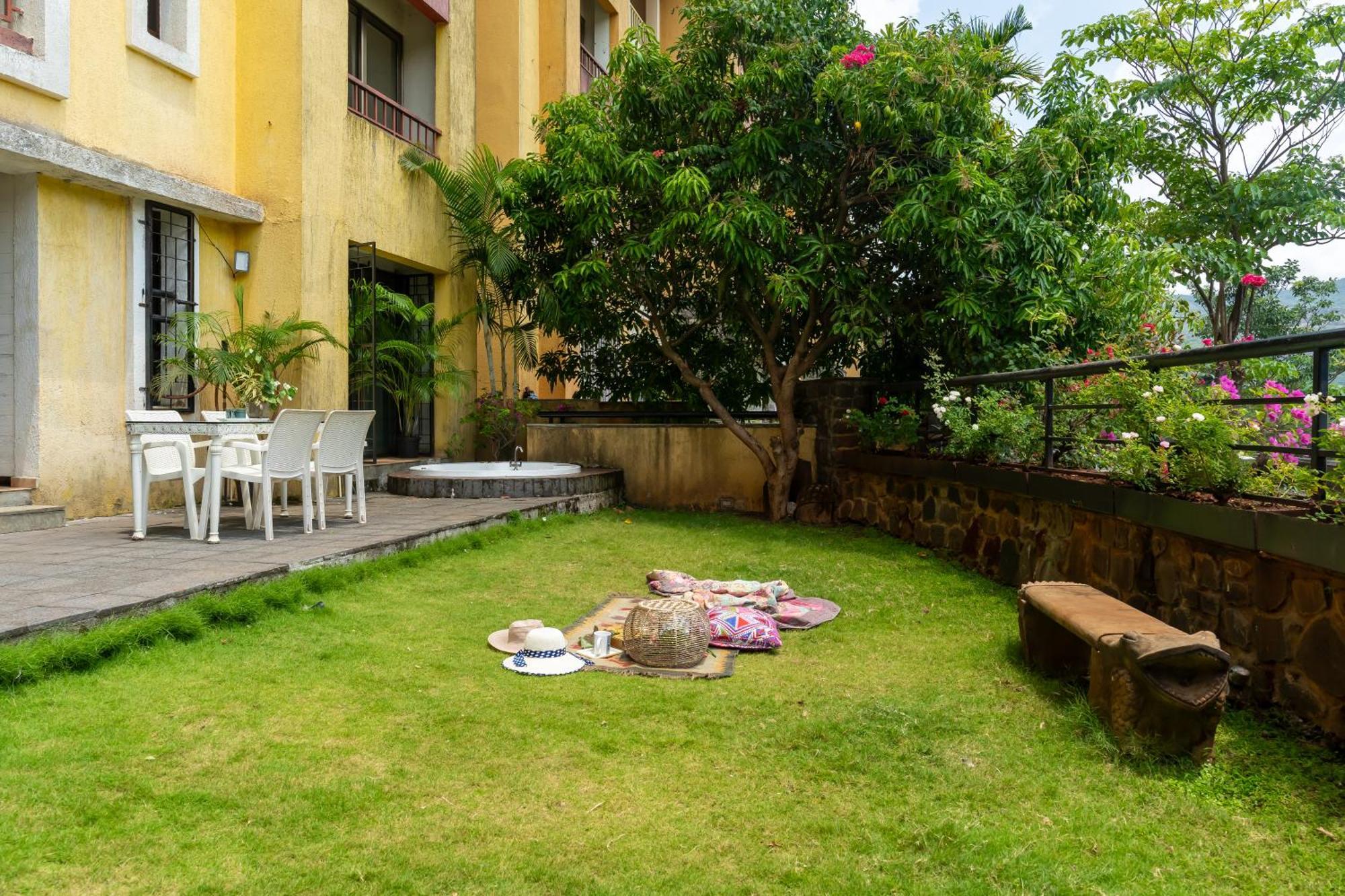 Lavasa Holiday Home Екстериор снимка